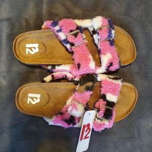 Cozy Fleece Sandals